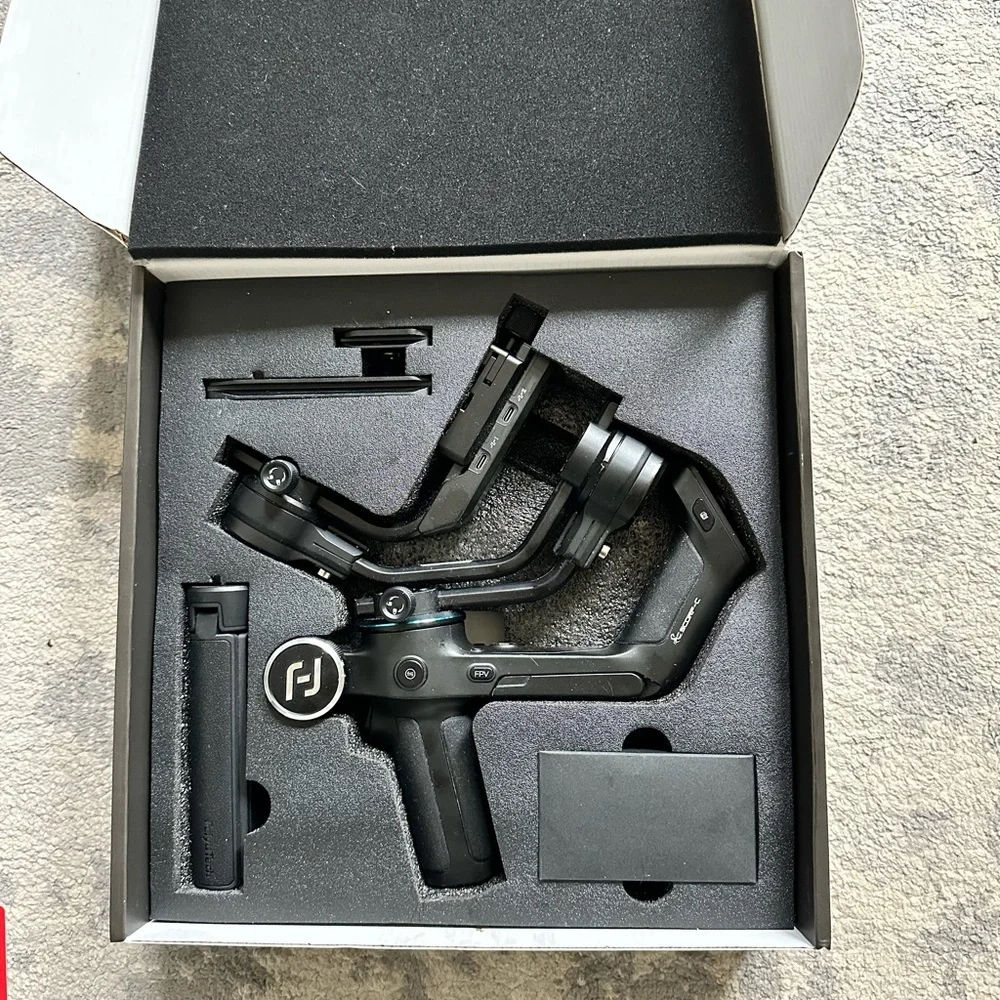 FeiyuTech SCORP-C Camera Stabilizer 3-Axis Handheld Gimbal Stabilizer. Open box